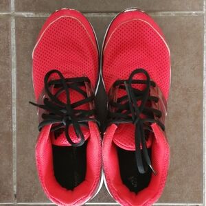 Men 9 Adidas Red Running Shoes